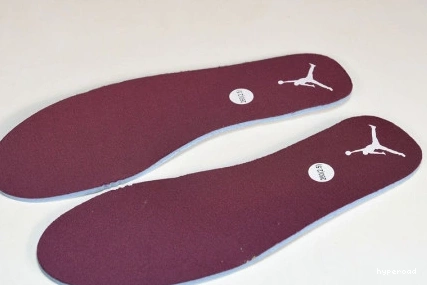 Hyperoad Bordeaux White 1 Low Jordan 0924